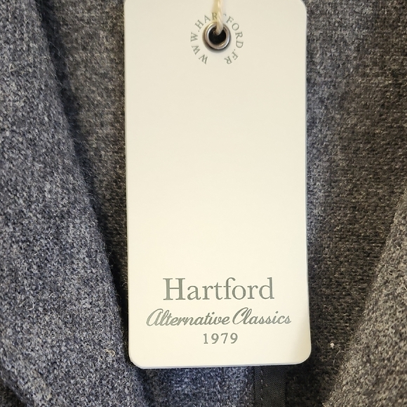 (0407) Hartford Gray Blazer with Relaxed Fit and Notched Lapels - Picture 2 of 9